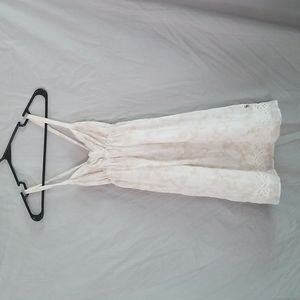 Abercrombie and Fitch white and beige floral print